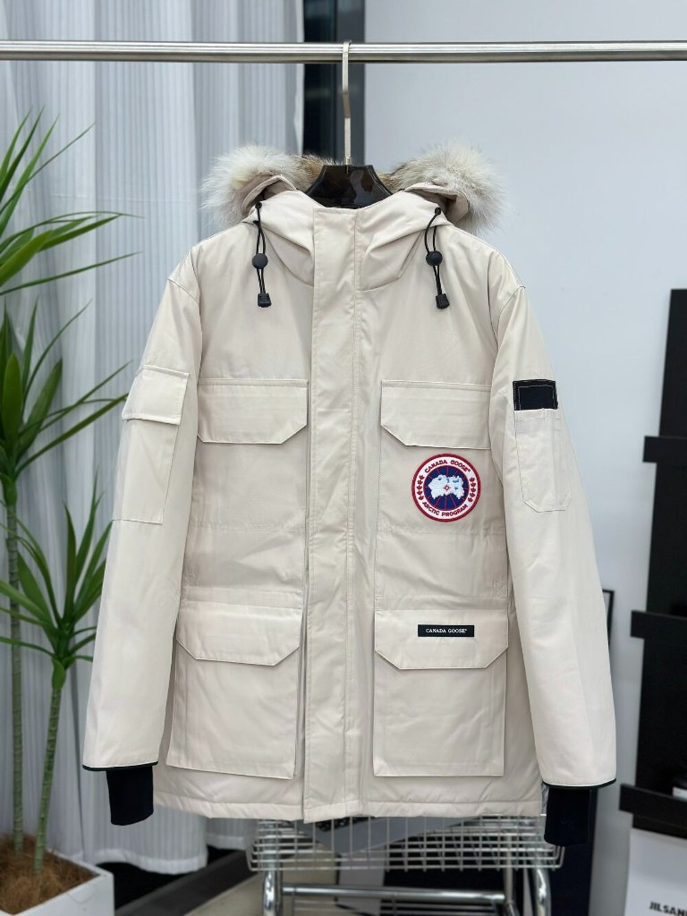 Canada Goose Cream Beige Expedition Parka